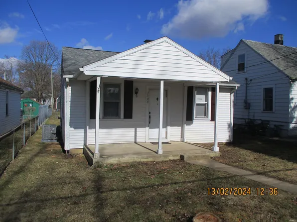 3308 E 14th St, Muncie, IN 47302