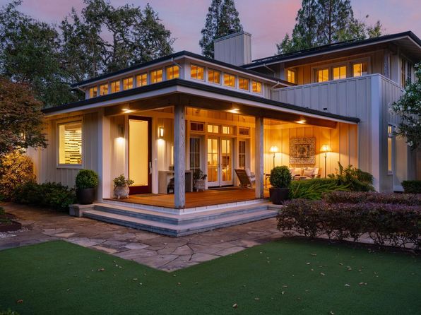 1551 Spring Street - 4bd/5ba, 4,300 sqft - in Saint Helena, CA