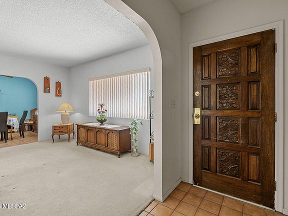 4th image of 4520 N Via Sinuosa