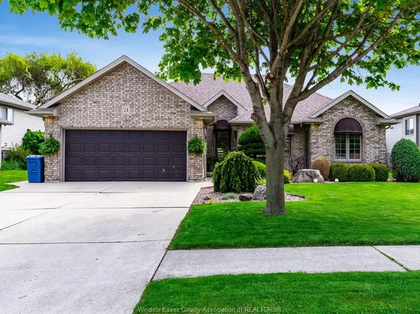 21 Conservation Blvd, Kingsville, ON N9Y 4E4
