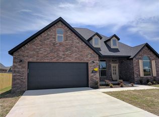 4305 SW Hollyhock St, Bentonville, AR 72712