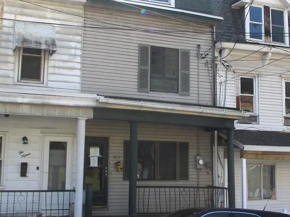 1017 Laurel Blvd, Pottsville, PA 17901