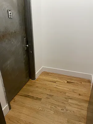 Rented by Owner | media 9