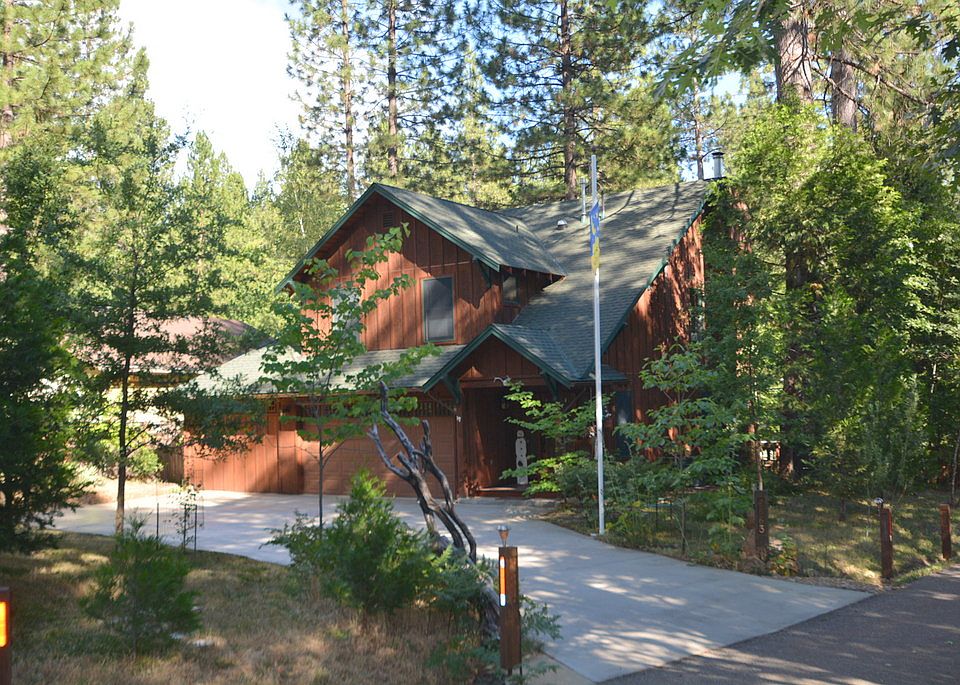 1st image of 2663 Pine Dr