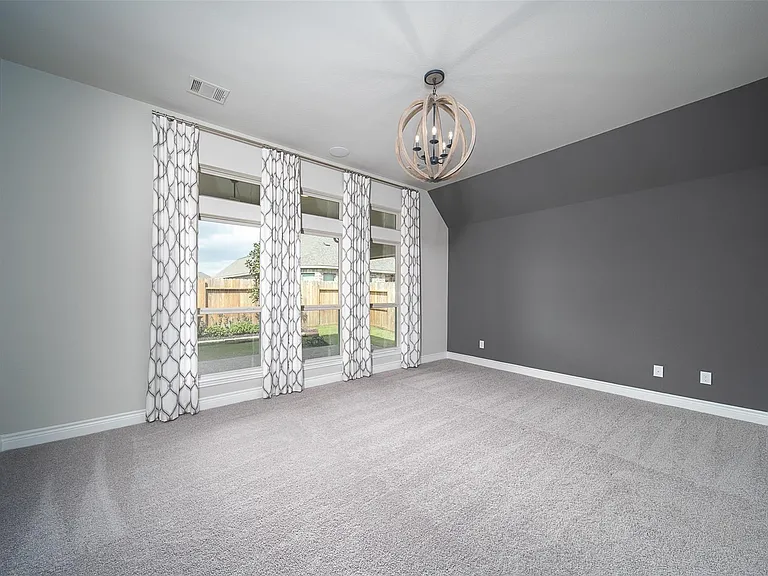 8703 Azalea Crossing Ct — Photo 16