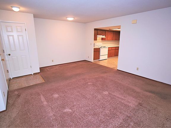 3rd image of 540 Blossom Way