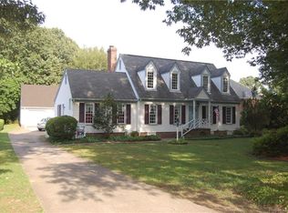 1729 Tyndall Point Rd, Gloucester Point, VA 23062