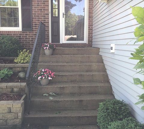 2nd image of 8019 Geneva St
