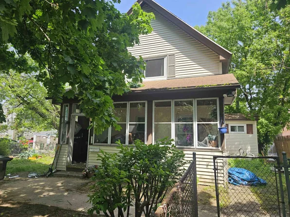 252 Cedar Street, Manchester, NH 03103