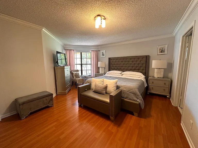 1728 Shoreside Cir — Photo 24