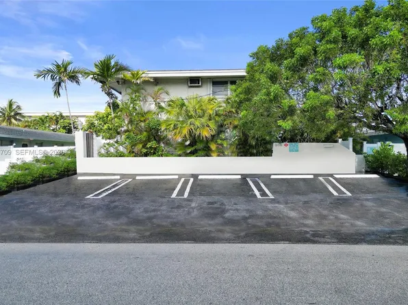 305 SE 12th Ave, Pompano Beach, FL 33060