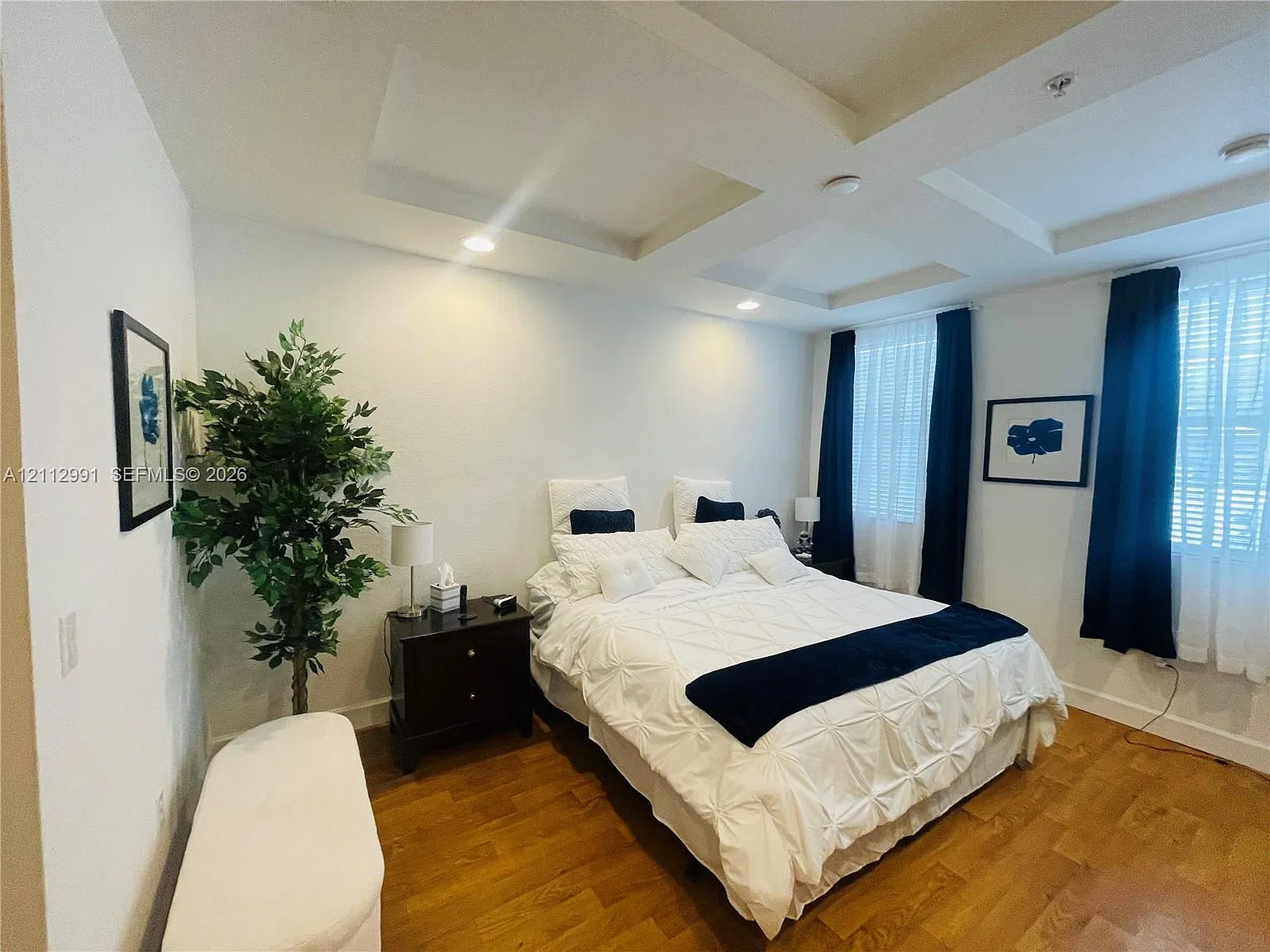 Cobblestone Condo — Photo 4