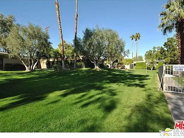 1751 E Sandalwood Dr — Photo 28