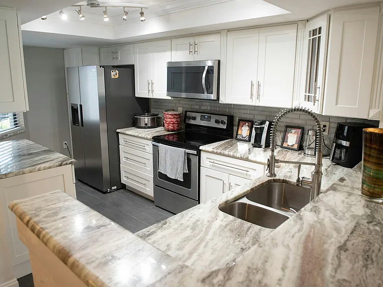 4113 Fairview Vista Point #109 — Photo 2