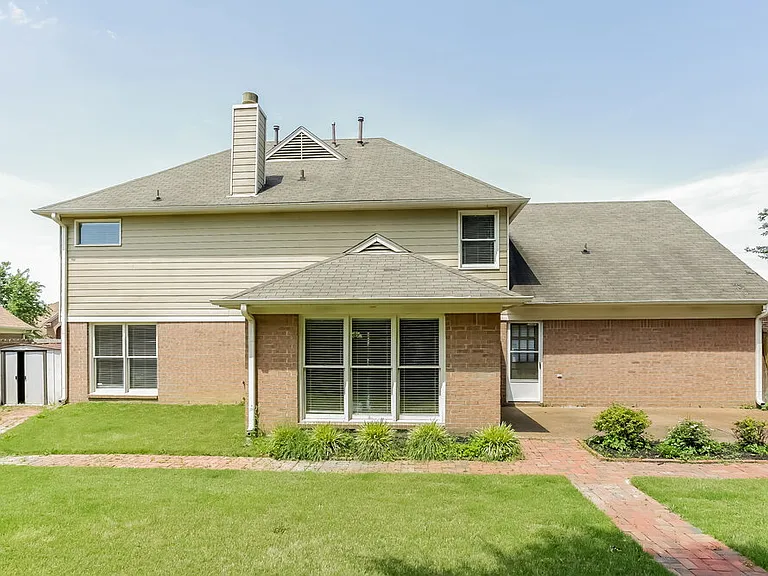 300 N Ericson Rd — Photo 15