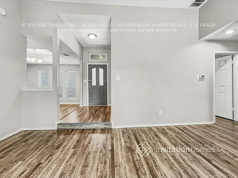 7510 Estates Way — Photo 5