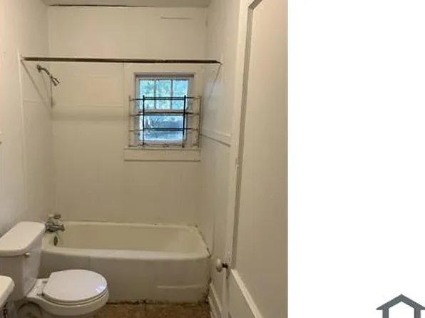 2952 Frederick St, Mobile, AL 36607