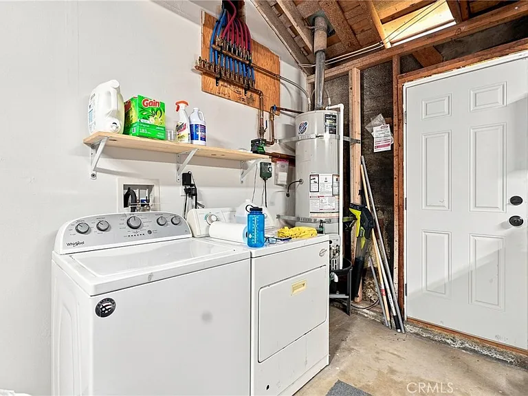17611 Leslie Ave — Photo 33