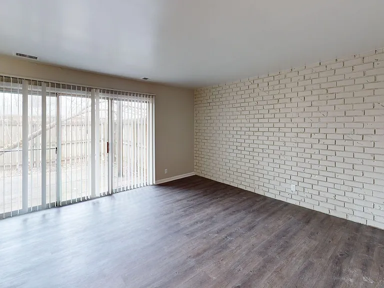 The Maywood at Speedway — Photo 11