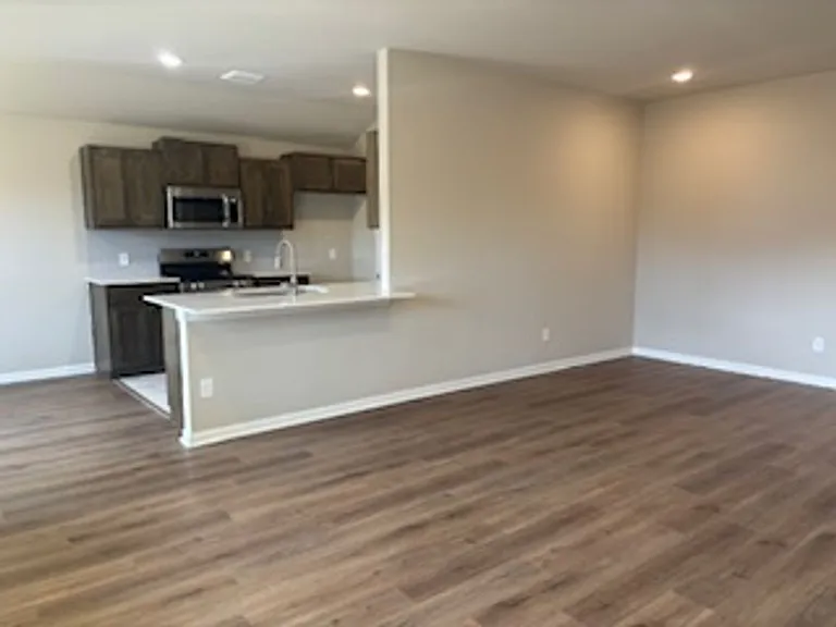 9204 Blackfork Ln — Photo 8