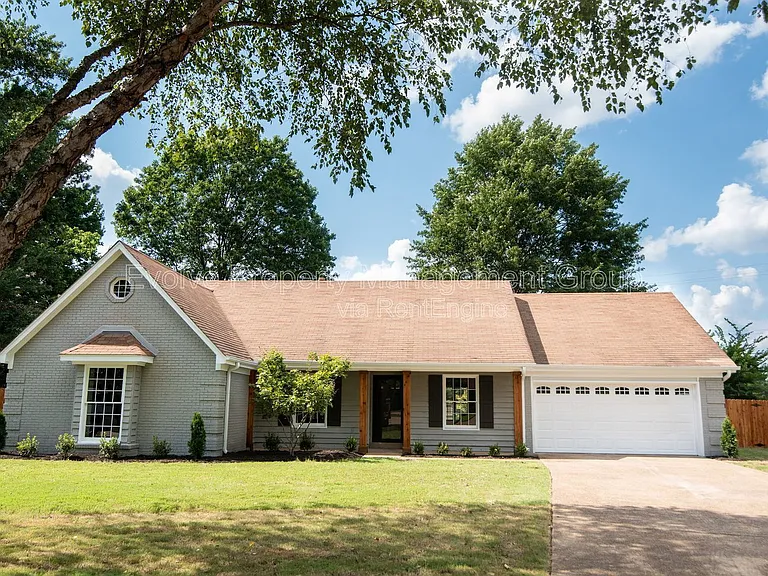 779 Dogwood Cv — Photo 1