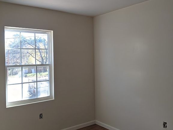 4th image of 514 S Hill Ave