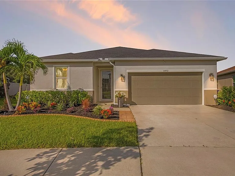 10452 Laguna Plains Dr — Photo 1