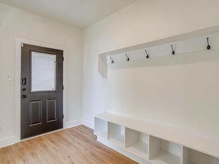 2333 Benbrook Blvd — Photo 8