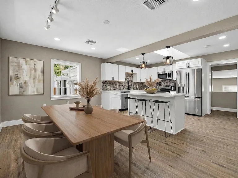 3620 E Tampa Cir — Photo 6