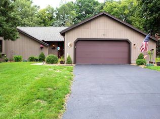 4482 Comanche Dr, Okemos, MI 48864