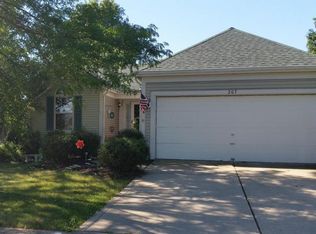 207 Pinoak Ct, Delaware, OH