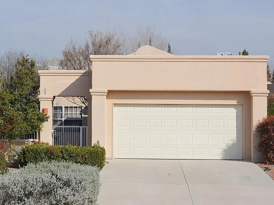 2251 San Felipe