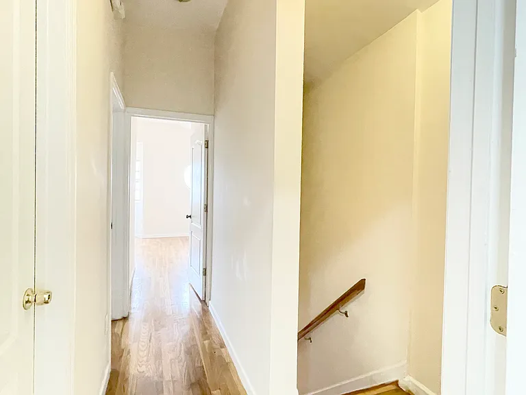 10-03 36th Ave #2 — Photo 11