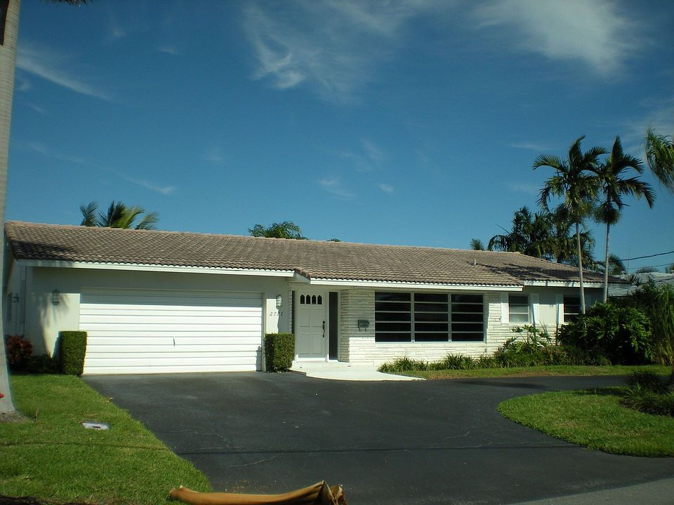 1st image of 2781 NE 9th Ct
