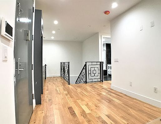 2nd image of 143 Woodbine St APT 1F