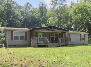 8025 Scenic Rd SE, Corning, OH 43730