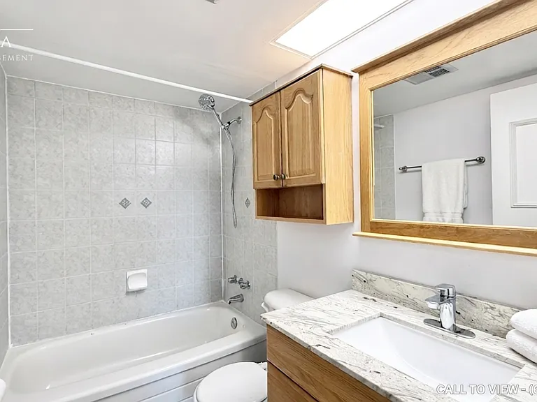 10 Dean Park Rd #318 — Photo 6
