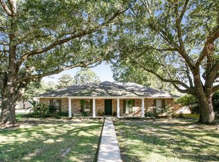 404 N Michot Rd, Lafayette, LA 70508