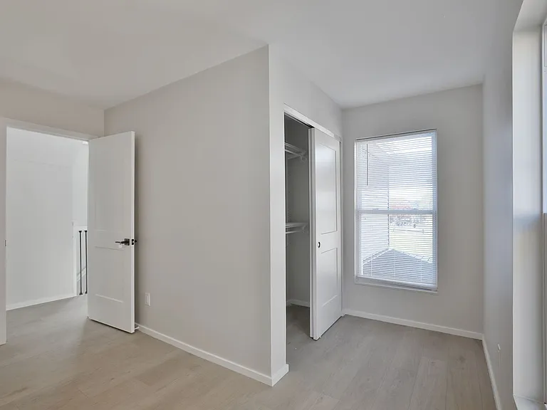 108 Hawkes Ave — Photo 25