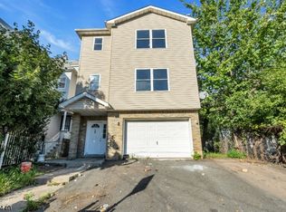 159 Renner Ave, Newark, NJ 07112