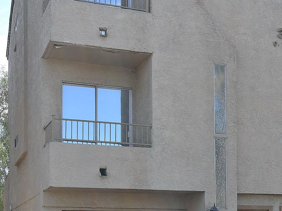 1st image of 225 N Pomeroy #9-1