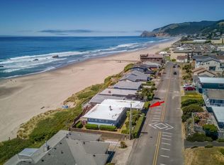 3805 NW Jetty Ave, Lincoln City, OR