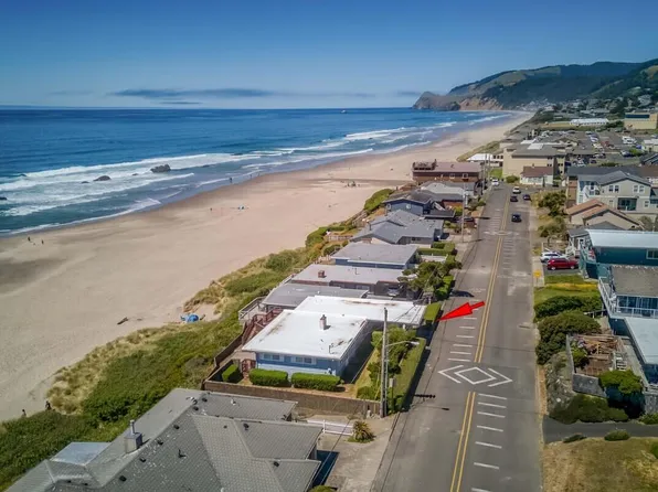 3805 NW Jetty Ave, Lincoln City, OR 97367