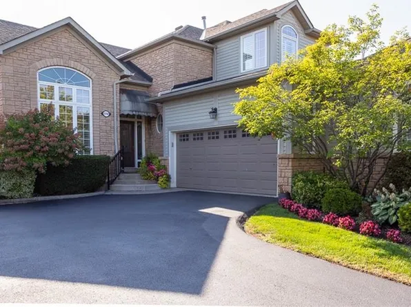 2258 Turnberry Rd, Burlington, ON L7M 4S6