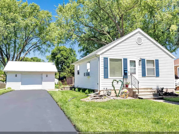 1192 Bond St, Green Bay, WI 54303