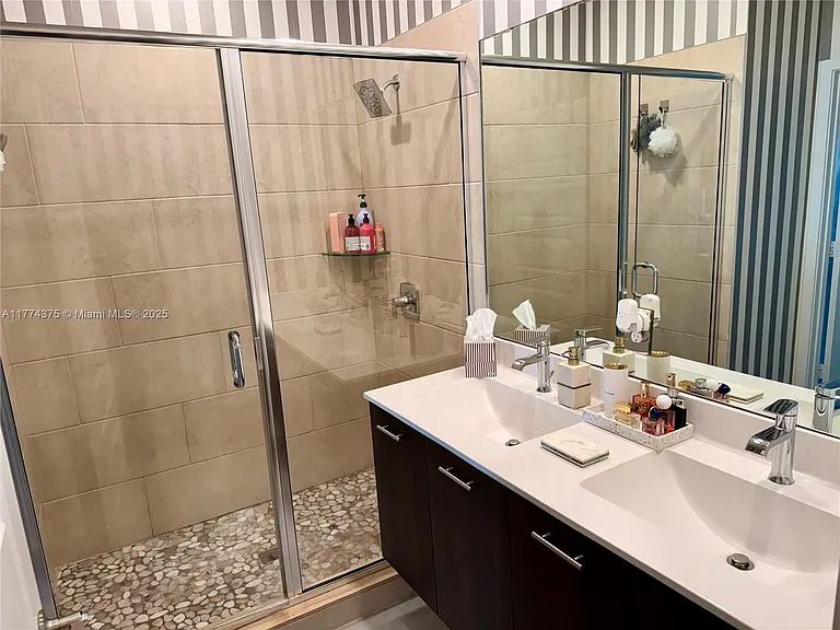 4750 NW 83rd Path — Photo 32