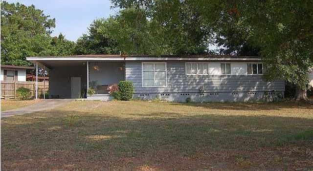 1305 Cornell Dr