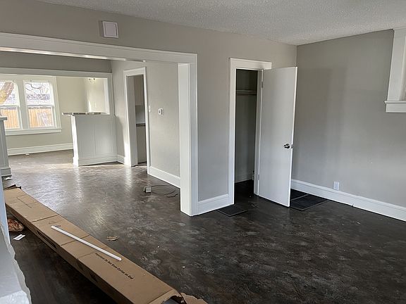 3rd image of 3304 Bales Ave