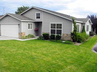 902 Ellen Ln, Zillah, WA