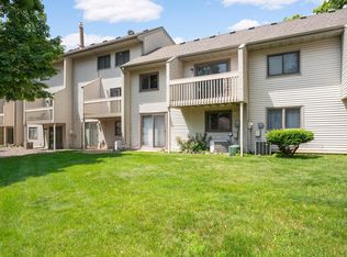 5567 Waldeck Xing, Minneapolis, MN 55432